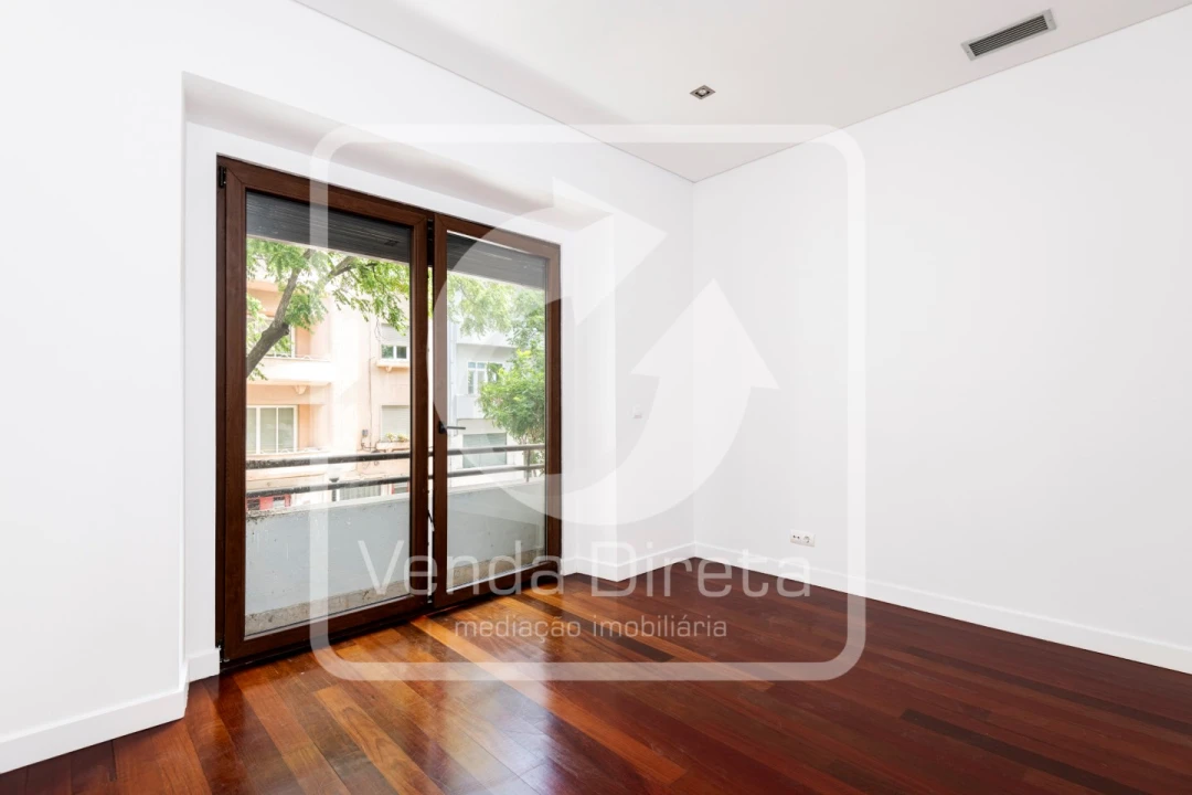 Apartamento T4 para Venda em Avenidas Novas Foto 21