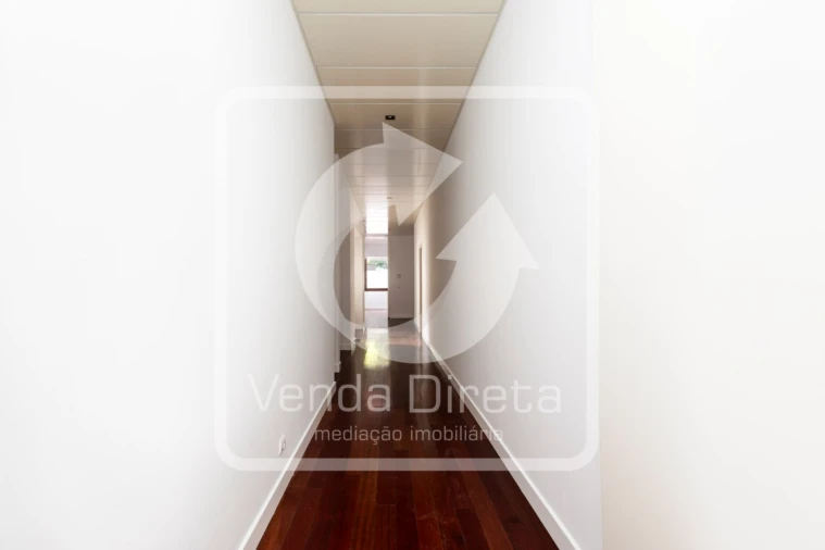 Apartamento T4 para Venda em Avenidas Novas Foto 24