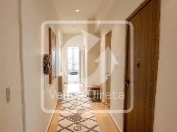 Apartamento T2 para Venda em Carnaxide e Queijas