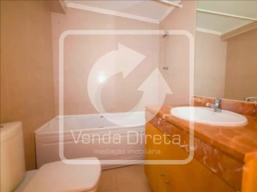 Apartamento T4 para Venda em Alcochete