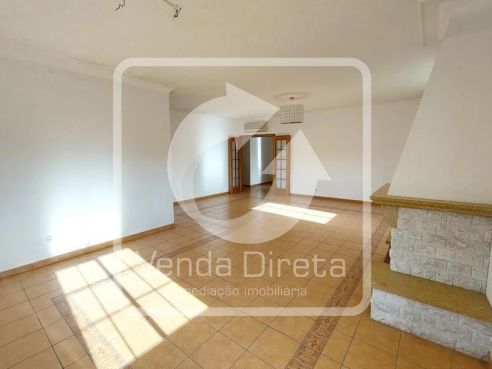 Apartamento T3 para Venda em Santa Maria e São Miguel, São Martinho, São Pedro Penaferrim Foto 4