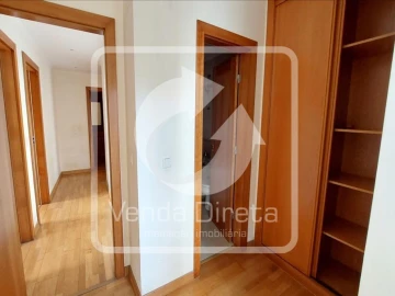 Apartamento T3 para Venda em Santa Maria e São Miguel, São Martinho, São Pedro Penaferrim