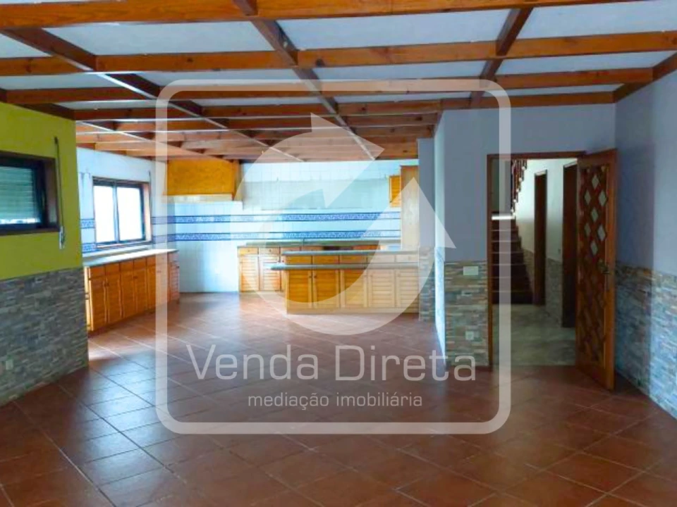 Moradia T5 para Venda em Ruivães e Novais Foto 6