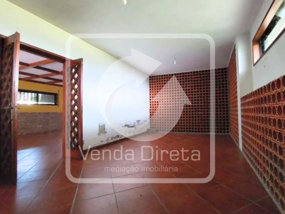 Moradia T5 para Venda em Ruivães e Novais Foto 7