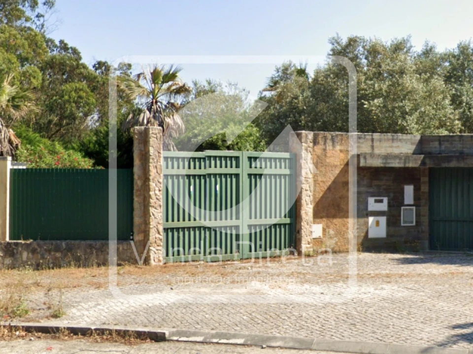 Moradia T6 para Venda em Queluz e Belas Foto 20