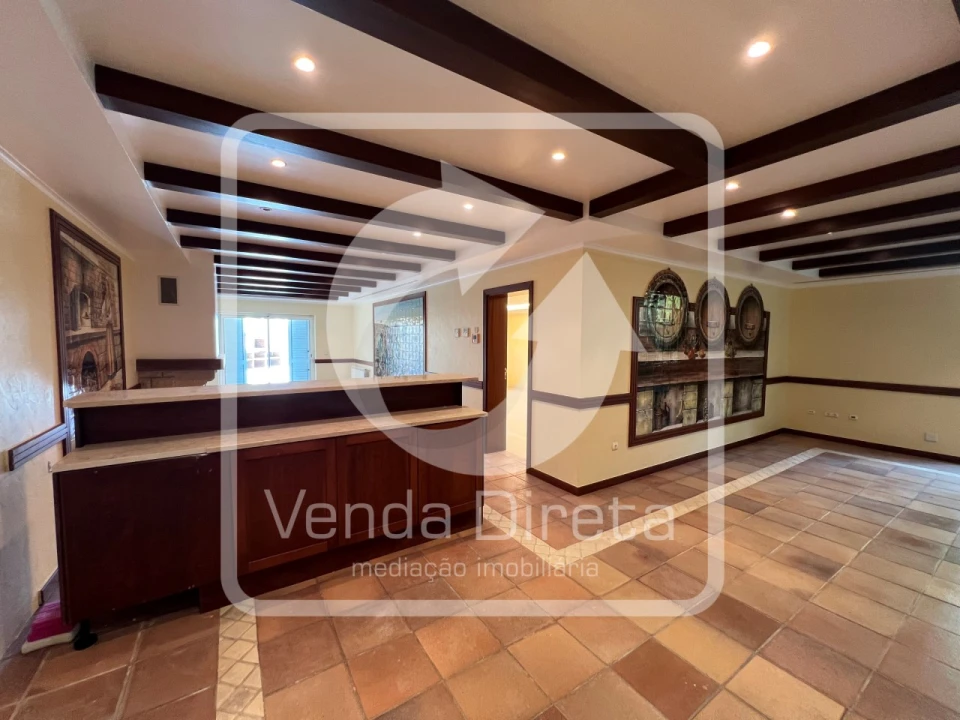 Moradia T6 para Venda em Queluz e Belas Foto 25