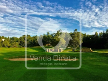 Moradia T6 para Venda em Queluz e Belas