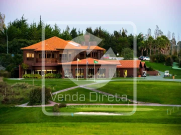 Moradia T6 para Venda em Queluz e Belas