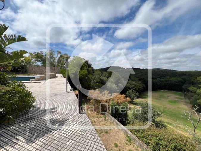 Moradia T6 para Venda em Queluz e Belas Foto 39