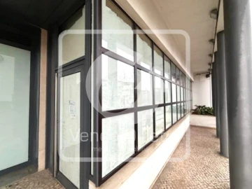 Loja para Venda em Poiares (Santo Andre)