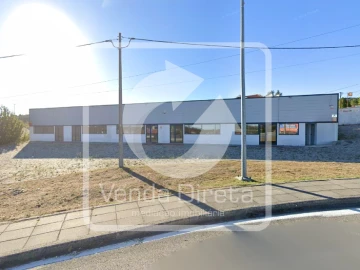 Armazém para Venda em Vila Franca das Naves e Feital