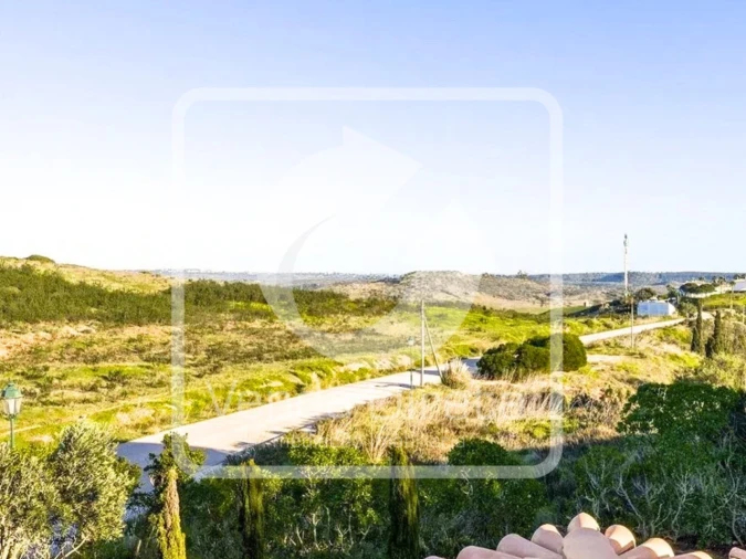 Moradia T4 para Venda em Budens Foto 29