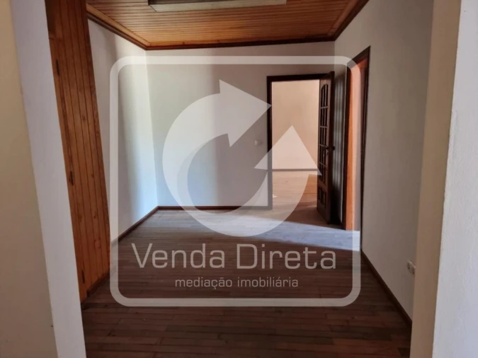 Armazém para Venda em Vilarinho do Bairro Foto 6