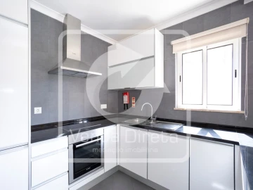 Moradia T3 para Venda em Lagoa e Carvoeiro