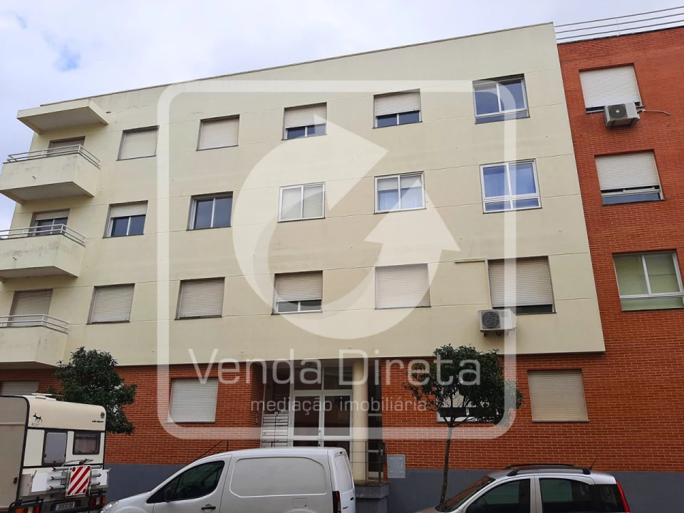 Apartamento T3 para Venda em Alhos Vedros Foto 16