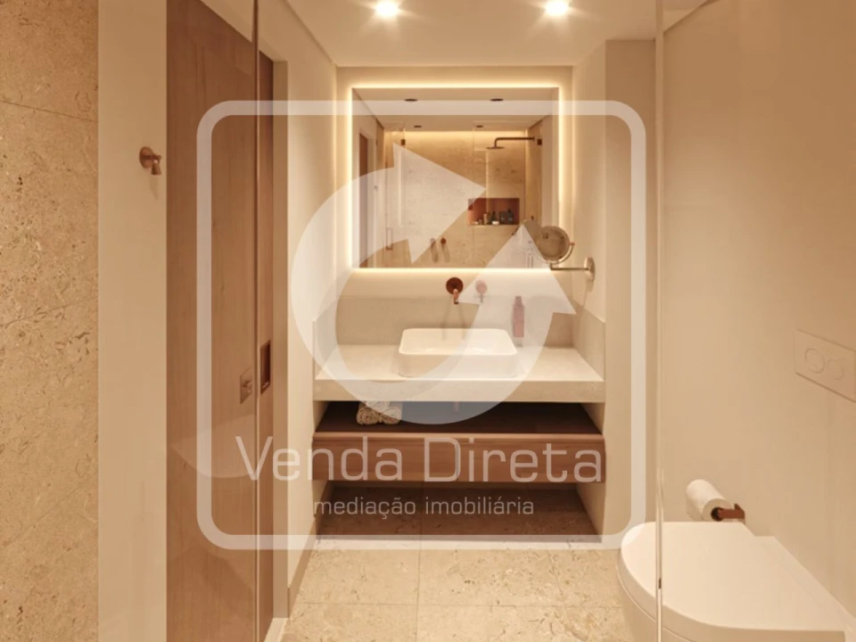 Apartamento T2 para Venda em Lagoa e Carvoeiro Foto 2