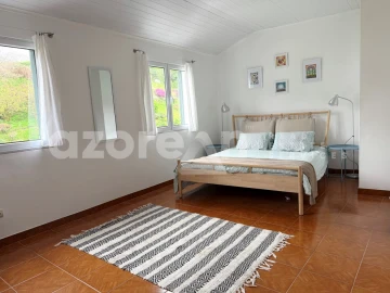 Moradia T3 para Venda em Ribeira Chã