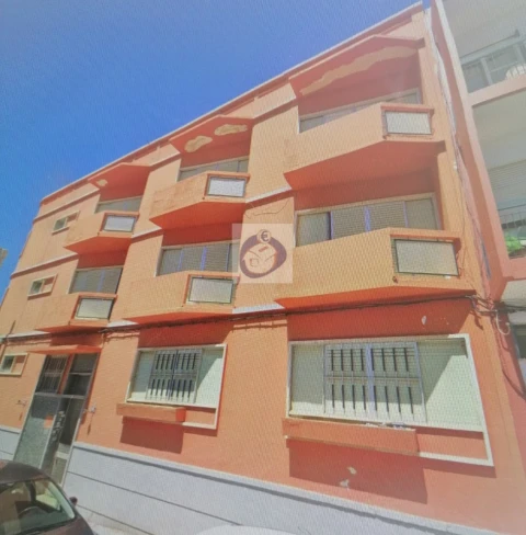 Negócio para Venda em Faro (Sé e São Pedro)