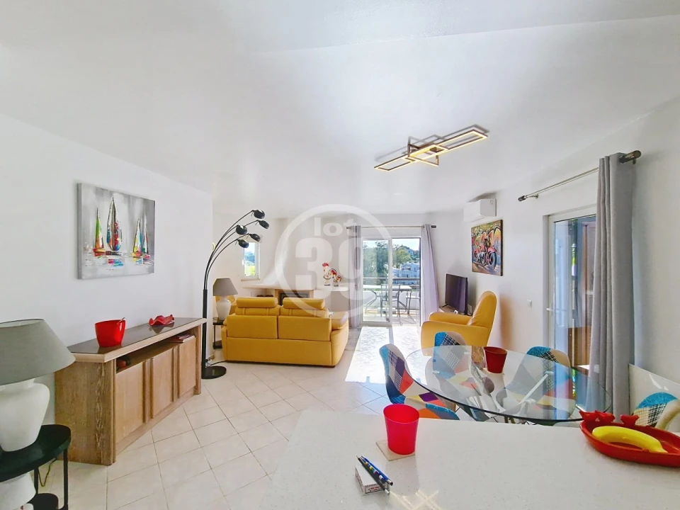 Apartamento T2 para Venda em Albufeira e Olhos de Água Foto 14