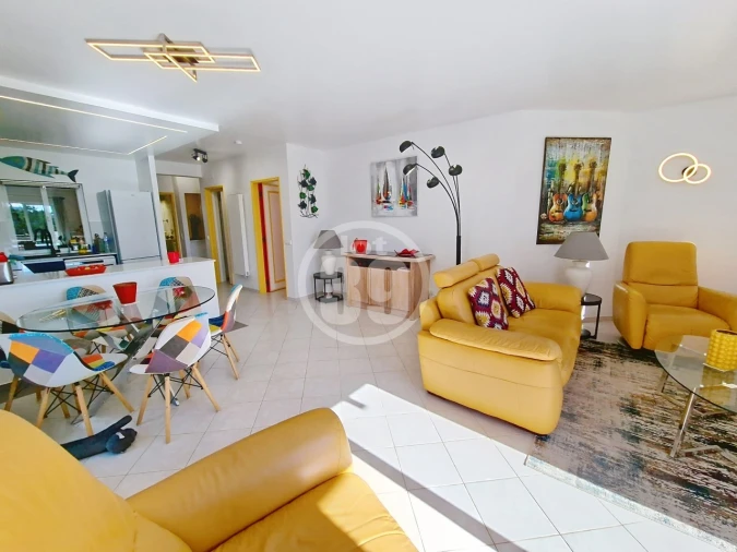 Apartamento T2 para Venda em Albufeira e Olhos de Água Foto 15