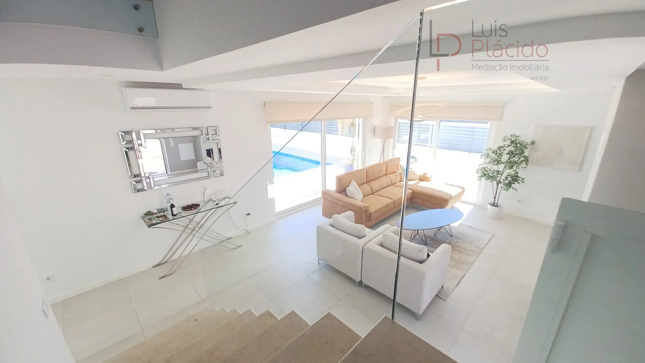 Moradia T4 para Venda em Porto Covo Foto 31