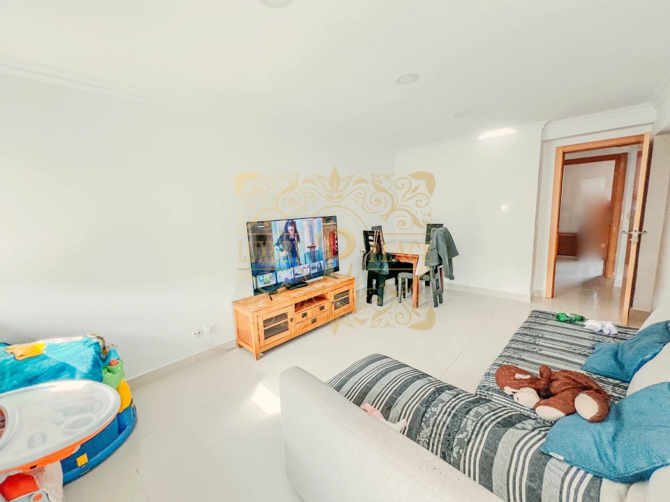 Apartamento T3 para Venda em Sesimbra (Castelo) Foto 3