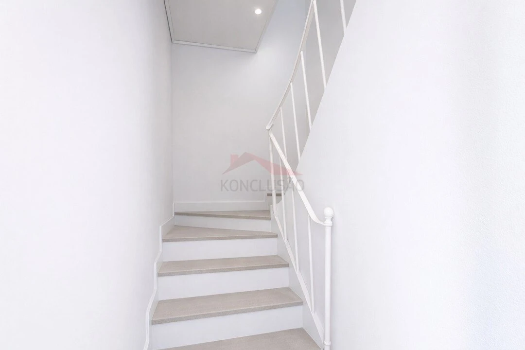 Moradia T2 para Venda em Alenquer (Santo Estêvão e Triana) Foto 16