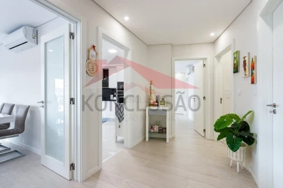 Apartamento T3 para Venda em Póvoa de Santa Iria e Forte da Casa