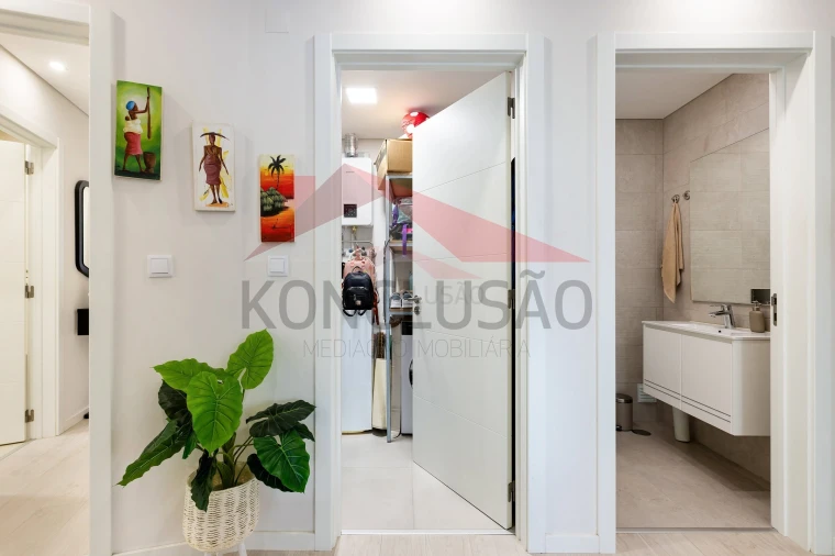 Apartamento T3 para Venda em Póvoa de Santa Iria e Forte da Casa Foto 15