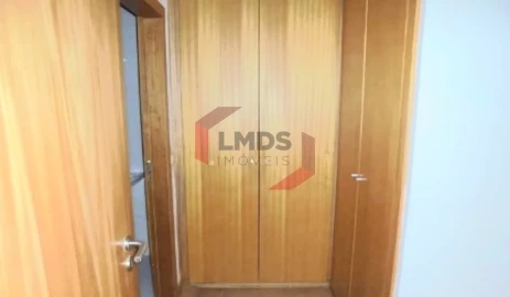 Apartamento T2 para Venda em Canelas