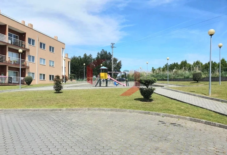 Apartamento T2 para Venda em Canelas Foto 17