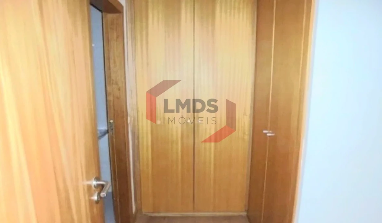 Apartamento T2 para Venda em Canelas Foto 12