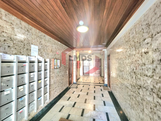 Apartamento T1 para Venda em Santa Marinha e São Pedro da Afurada Foto 2