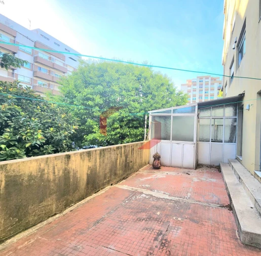 Apartamento T1 para Venda em Santa Marinha e São Pedro da Afurada Foto 10