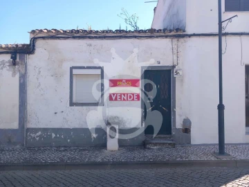 Moradia T2 para Venda em Serpa (Salvador e Santa Maria)