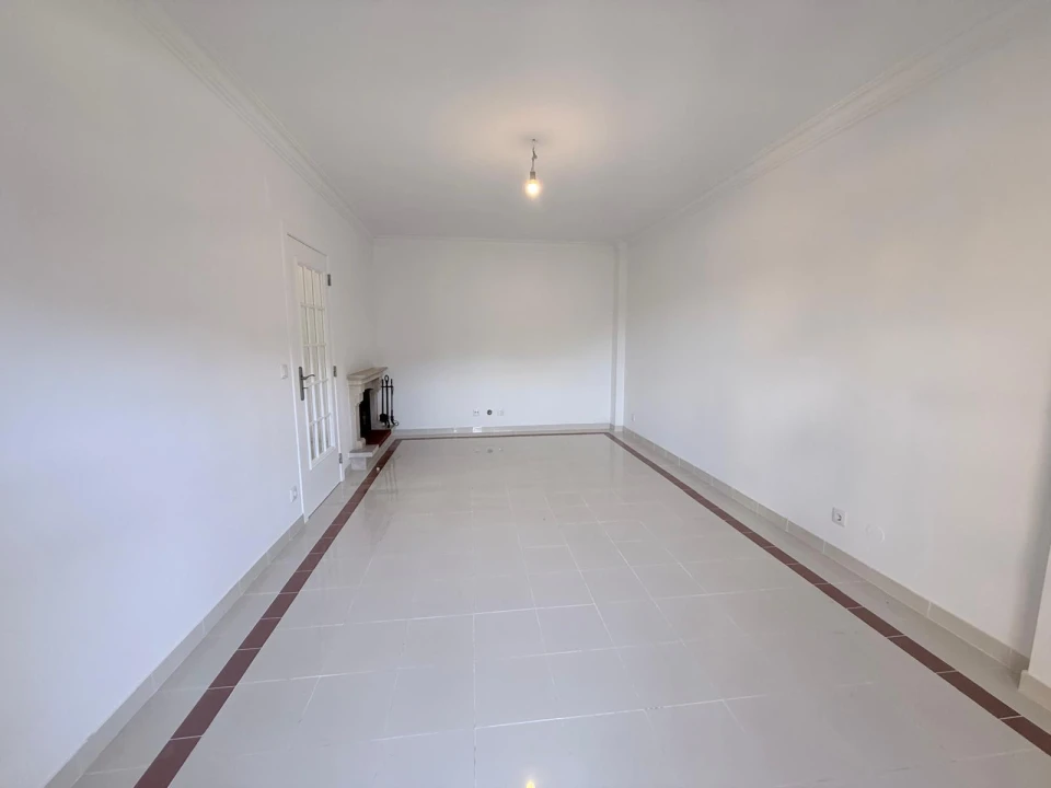 Apartamento T3 para Venda em Laranjeiro e Feijó Foto 15
