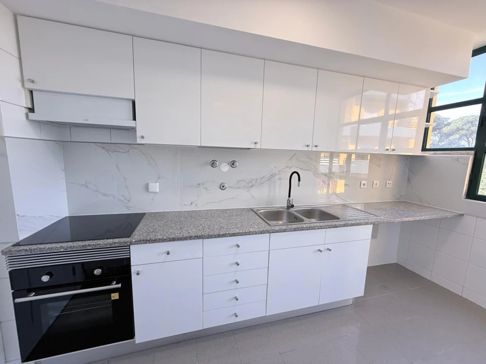 Apartamento T3 para Venda em Laranjeiro e Feijó Foto 6