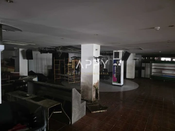 Loja para Venda em Albufeira e Olhos de Água