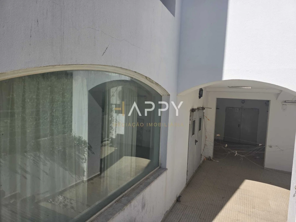 Loja para Venda em Albufeira e Olhos de Água Foto 2