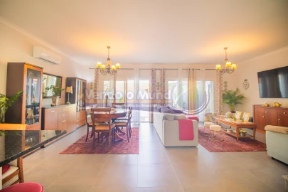 Moradia T3 para Venda em Salvaterra de Magos e Foros de Salvaterra