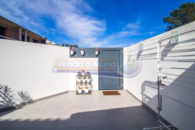 Moradia T3 para Venda em Salvaterra de Magos e Foros de Salvaterra Foto 2