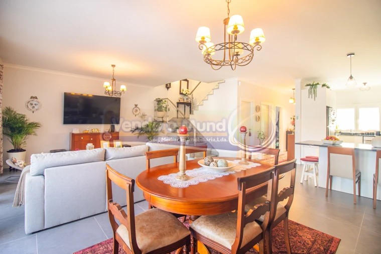 Moradia T3 para Venda em Salvaterra de Magos e Foros de Salvaterra Foto 7