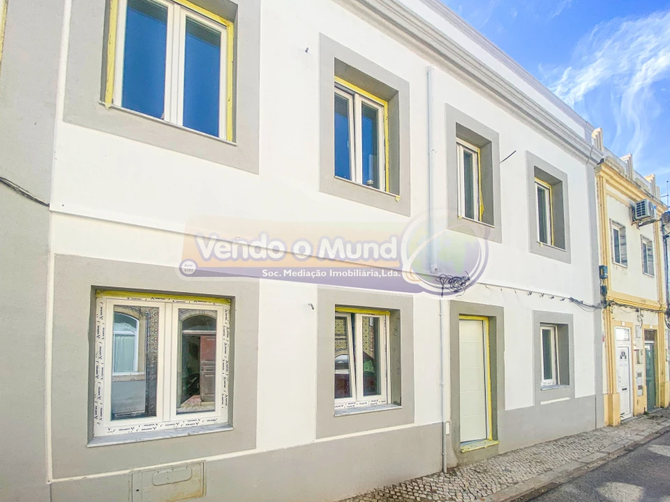 Moradia T3 para Venda em Salvaterra de Magos e Foros de Salvaterra Foto 1