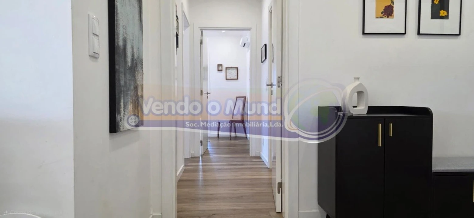 Apartamento T2 para Venda em Póvoa de Santa Iria e Forte da Casa Foto 15