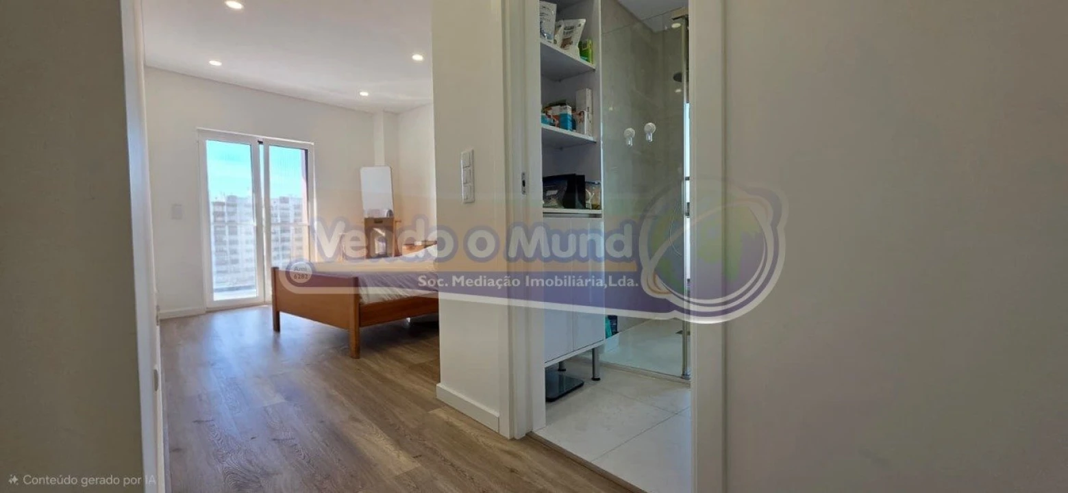 Apartamento T2 para Venda em Póvoa de Santa Iria e Forte da Casa Foto 20