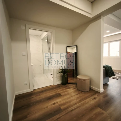 Apartamento T3 para Venda em Benfica Foto 14