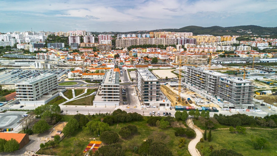 Apartamento T4 para Venda em Póvoa de Santa Iria e Forte da Casa Foto 16