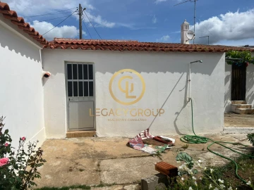 Moradia T2 para Venda em Giões