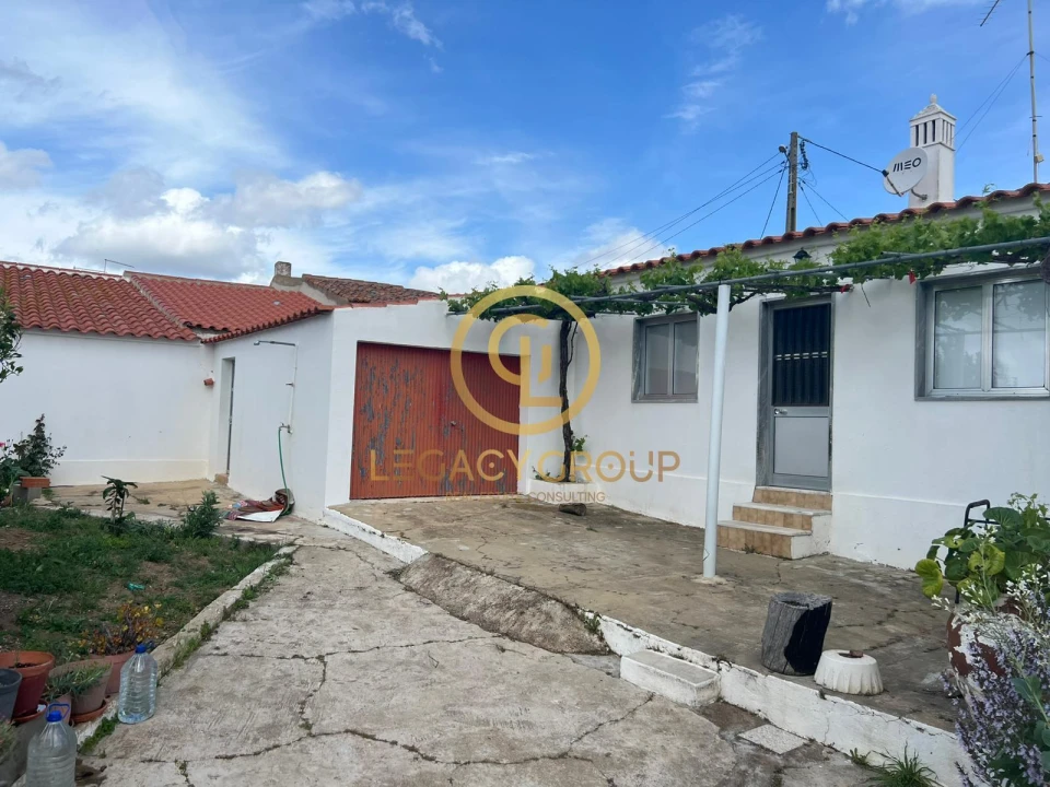 Moradia T2 para Venda em Giões Foto 1