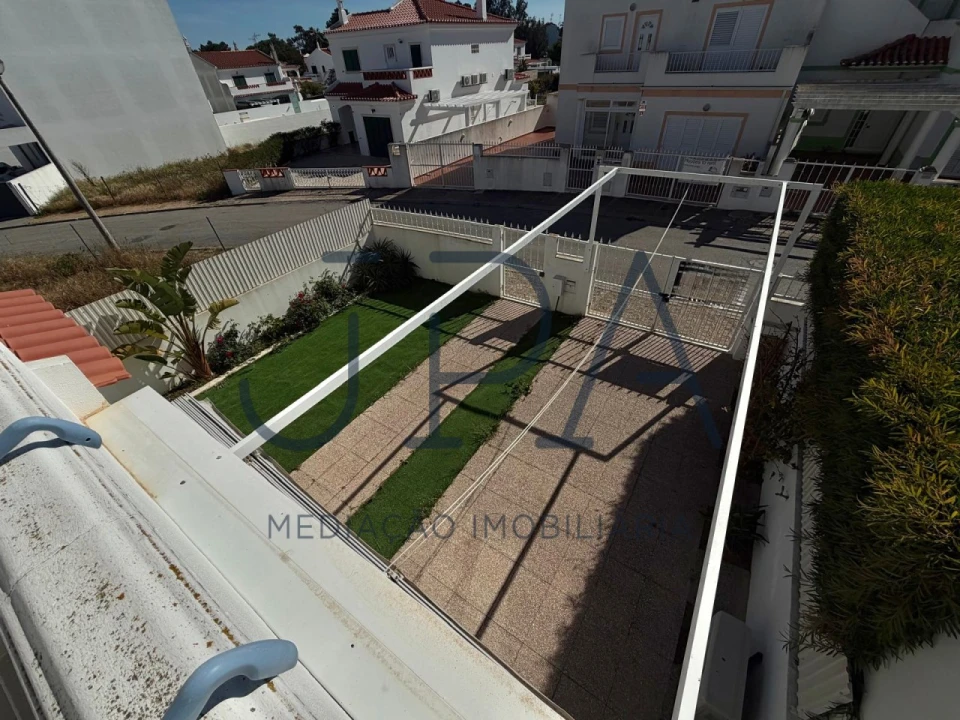 Moradia T4 para Venda em Monte Gordo Foto 29